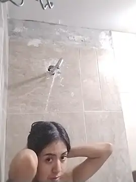 Lollysmile26 online show from December 20, 2025, 1:19 am