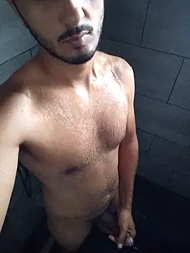 chocoman3 online show from December 15, 2025, 10:32 am