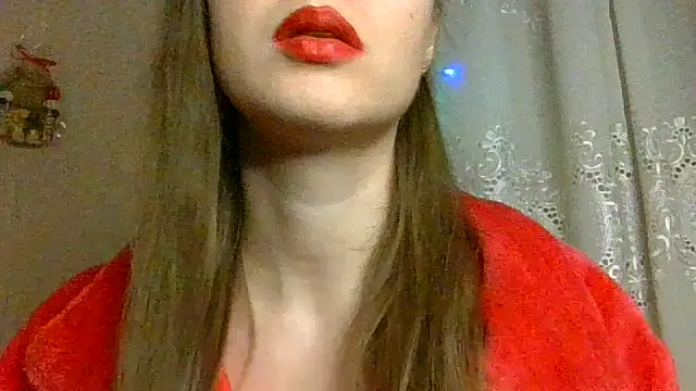 Snapshot of Lynirina chatting on February 4, 2026, 9:21 pm Lynirina online show from February 4, 2026, 9:21 pm