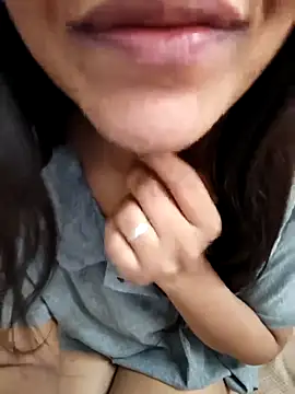 Snapshot of anshika0124 chatting on March 12, 2026, 5:24 am anshika0124 online show from March 12, 2026, 5:24 am