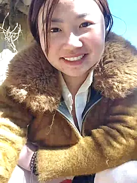 pi-pi-00 online show from November 30, 2025, 3:29 am