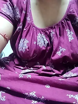 Snapshot of cute-mon chatting on October 15, 2025, 9:23 pm cute-mon online show from October 15, 2025, 9:23 pm