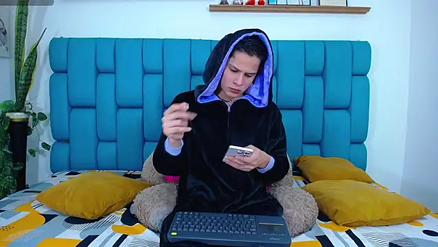 Brian hot online show from March 20, 2026, 10:16 am