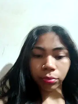 Snapshot of Ammyy_Wood_ chatting on October 20, 2025, 1:51 am Ammyy Wood  online show from October 20, 2025, 1:51 am