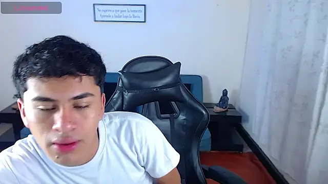 Alancum7 online show from April 17, 2026, 1:03 pm