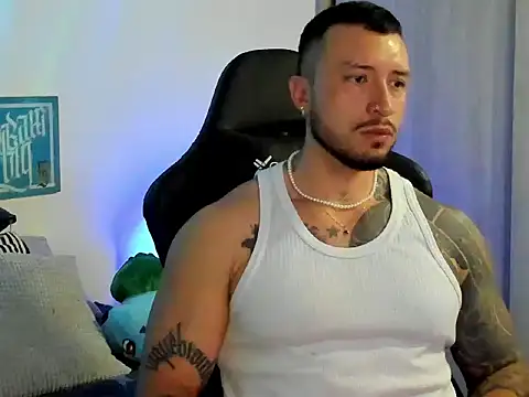 Dave-Max01 online show from February 19, 2026, 2:19 am