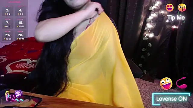 Snapshot of Hot_Hazel chatting on July 11, 2026, 2:50 pm Hot Hazel online show from July 11, 2026, 2:50 pm