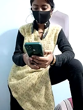 Payal G online show from November 12, 2025, 2:04 am