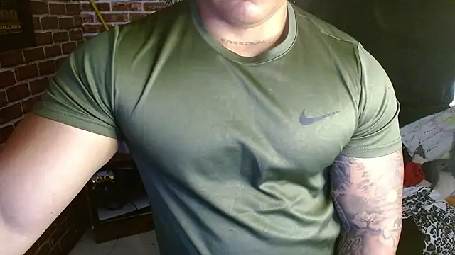 Snapshot of jordan_bigcock_ chatting on January 19, 2026, 5:00 am jordan bigcock online show from January 19, 2026, 5:00 am