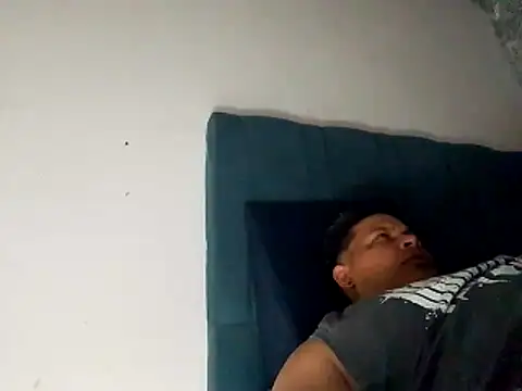 Snapshot of jordan_bigcock_ chatting on February 19, 2026, 1:35 am jordan bigcock online show from February 19, 2026, 1:35 am