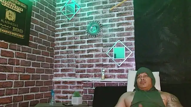 Snapshot of jordan_bigcock_ chatting on February 9, 2026, 9:46 pm jordan bigcock online show from February 9, 2026, 9:46 pm