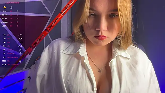 RebeccaEglitis online show from October 31, 2025, 5:53 pm