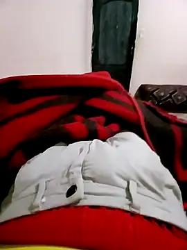 latarak321 online show from March 2, 2026, 8:49 pm