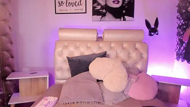 Beatricez online show from November 30, 2025, 3:40 am