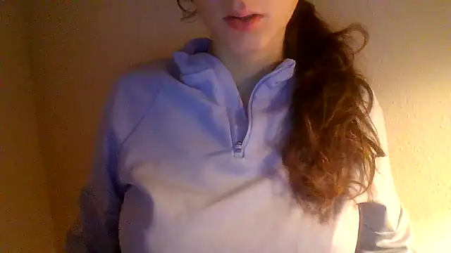 Snapshot of SuperValentina chatting on February 8, 2026, 6:16 pm SuperValentina online show from February 8, 2026, 6:16 pm