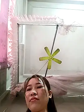 ladzy sexy online show from March 18, 2026, 5:10 am