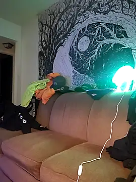 Snapshot of Cassaroll333 chatting on October 24, 2025, 3:16 am Cassaroll333 online show from October 24, 2025, 3:16 am