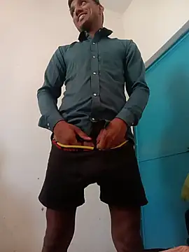 BiggerDickGuy online show from March 12, 2026, 5:13 am