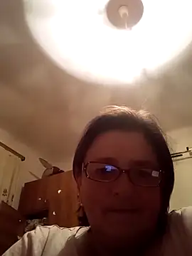 MilaCold5443 online show from November 2, 2025, 7:52 pm