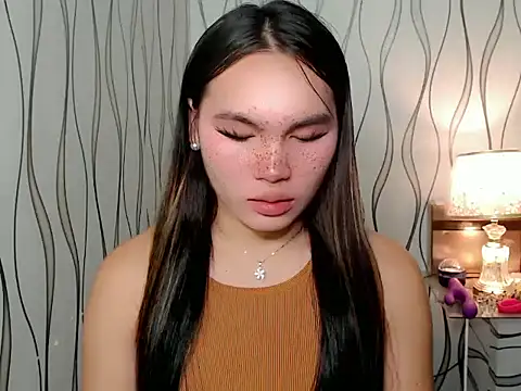 asian queen69 online show from October 8, 2025, 3:08 am