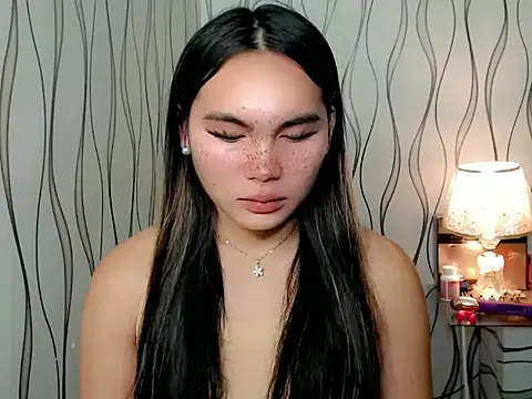 asian queen69 online show from November 7, 2025, 7:29 pm