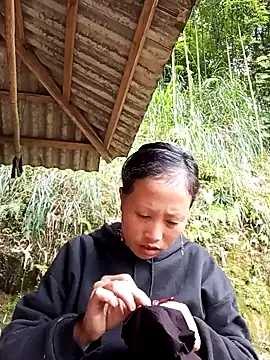 jerry-xx online show from November 16, 2025, 1:21 am