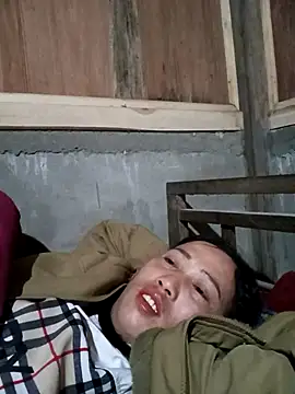 jerry-xx online show from March 12, 2026, 5:17 pm