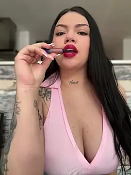 dulcemarianh  online show from March 19, 2026, 8:47 am