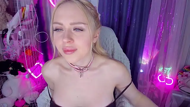 CeaneLino online show from March 15, 2026, 3:52 pm