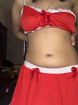 Snapshot of Lovebirdss chatting on February 20, 2026, 8:16 am Lovebirdss online show from February 20, 2026, 8:16 am