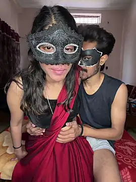 Snapshot of Lovebirdss chatting on January 19, 2026, 9:13 am Lovebirdss online show from January 19, 2026, 9:13 am