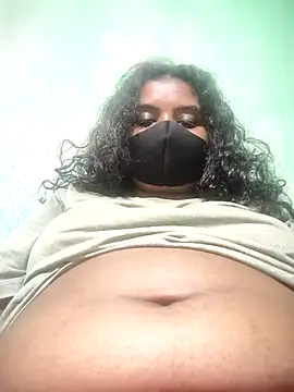 World Top Girl online show from October 28, 2025, 11:25 pm