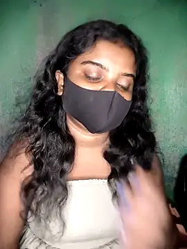 World Top Girl online show from November 2, 2025, 9:20 pm