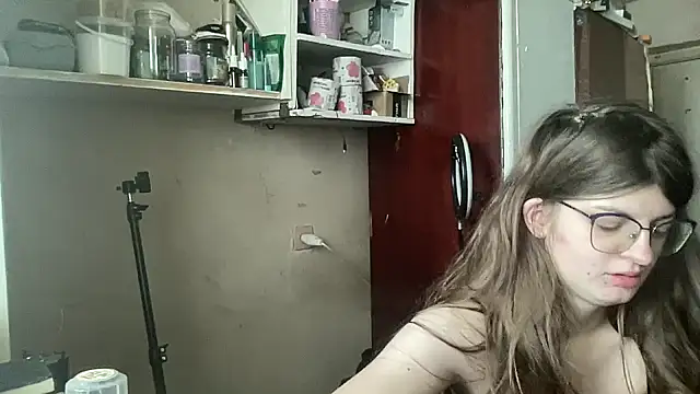 Snapshot of NikaXZimax chatting on February 19, 2026, 8:44 am NikaXZimax online show from February 19, 2026, 8:44 am