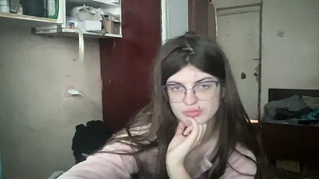 Snapshot of NikaXZimax chatting on February 3, 2026, 8:19 am NikaXZimax online show from February 3, 2026, 8:19 am