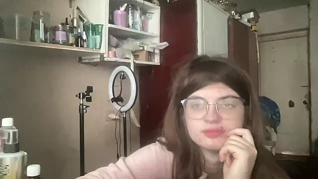 Snapshot of NikaXZimax chatting on March 4, 2026, 7:49 am NikaXZimax online show from March 4, 2026, 7:49 am