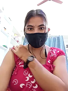 Hot radhaji online show from March 12, 2026, 1:48 pm