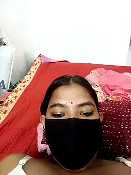 Hot radhaji online show from October 26, 2025, 9:15 pm