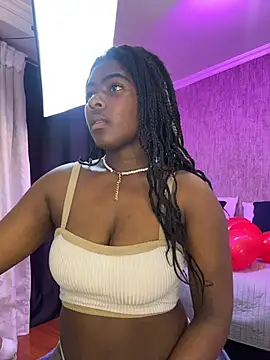 KarinaFlowers  online show from February 17, 2026, 12:41 am