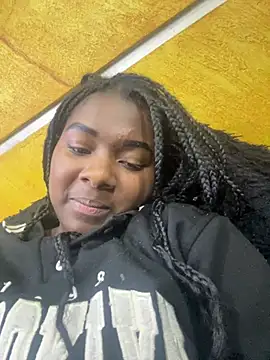 KarinaFlowers  online show from February 4, 2026, 2:06 am