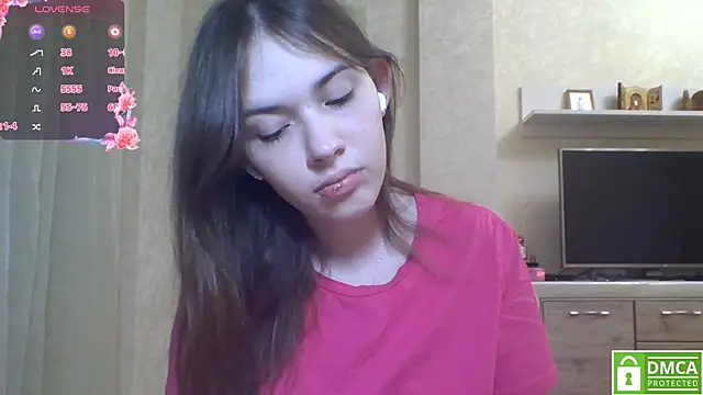 Snapshot of CeyaLier chatting on May 12, 2026, 7:42 pm CeyaLier online show from May 12, 2026, 7:42 pm