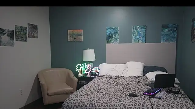 Snapshot of Fuck-Buddy-4U chatting on February 10, 2026, 10:42 pm Fuck-Buddy-4U online show from February 10, 2026, 10:42 pm