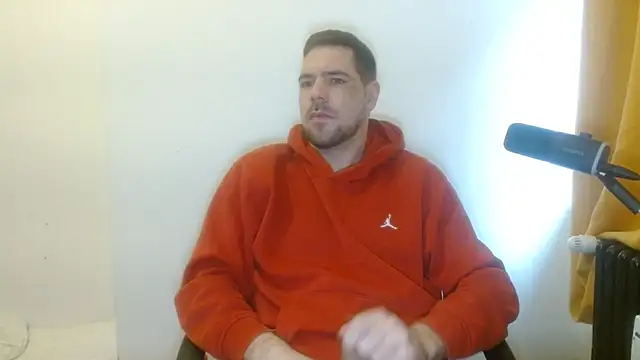 chibrax918 online show from February 6, 2026, 9:27 am