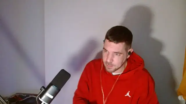 chibrax918 online show from December 15, 2025, 2:28 am