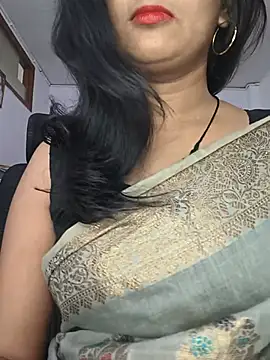 Snapshot of Janu-hasena chatting on July 18, 2026, 10:35 am Janu-hasena online show from July 18, 2026, 10:35 am