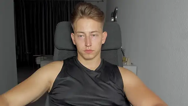 find0m master online show from October 15, 2025, 8:28 pm