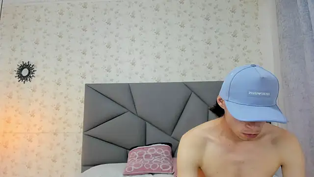 nicollandjhon online show from February 9, 2026, 11:30 am