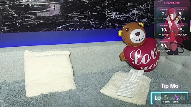 Snapshot of _YourSubmissive_ chatting on February 20, 2026, 6:21 pm YourSubmissive online show from February 20, 2026, 6:21 pm