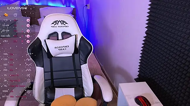 Snapshot of sofiisun chatting on March 2, 2026, 5:08 am sofiisun online show from March 2, 2026, 5:08 am