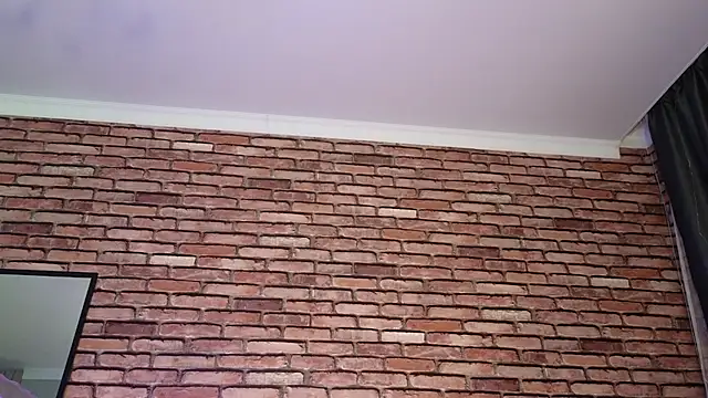 saya li1 online show from November 14, 2025, 10:24 pm